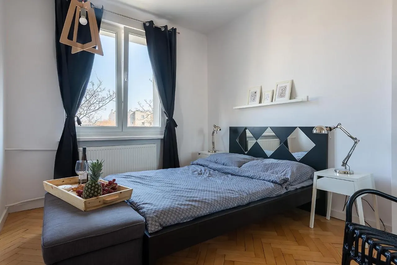 SleepWithUs Wilcza Apartment Warszawa